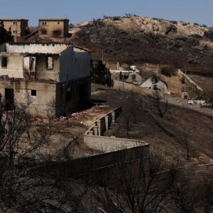 atinadaki orman yangini kontrol altinda U9j2ivat