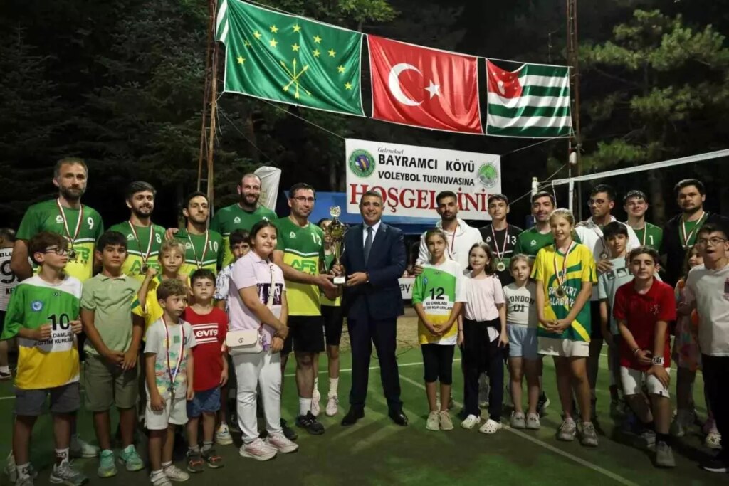 bayramci voleybol turnuvasi 2025 sezonu tamamlandi Ve6w5j9m