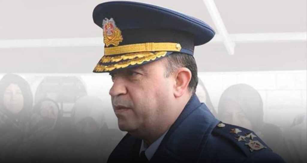 fetonun rehin aldigi komutan emekli edildi hEQyAgQe