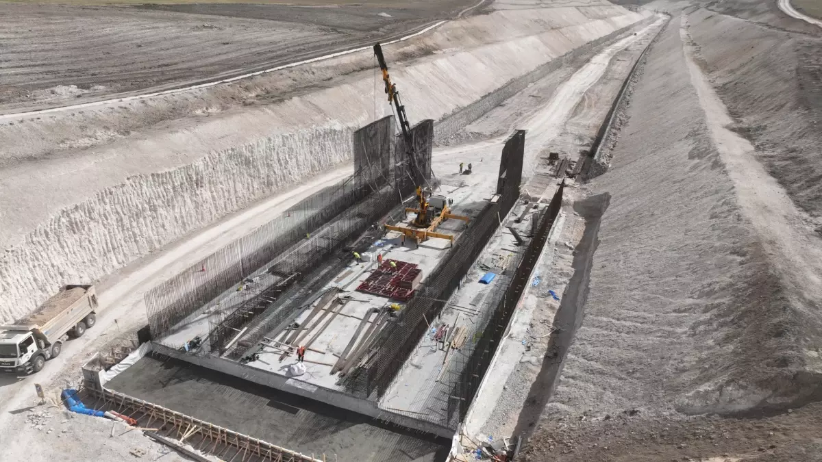 koroglu tunelinde isik gorundu FE4zWAQk