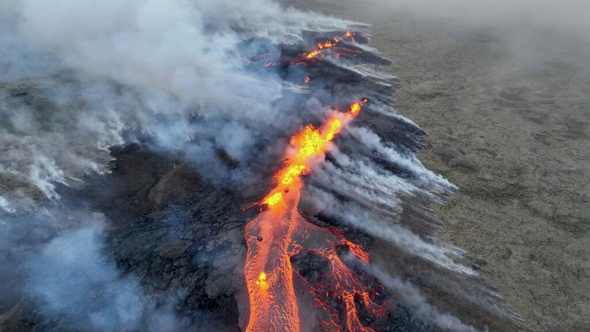 fagradalsfjall yanardaginda bulunan mikroplar diger gezegenlerde yasamin sirrini cozebilir nYttmy2g.jpg