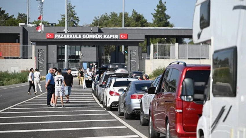 Gumrukculer is birakti yunanistana giris cikislar durdu SDgxcf7M